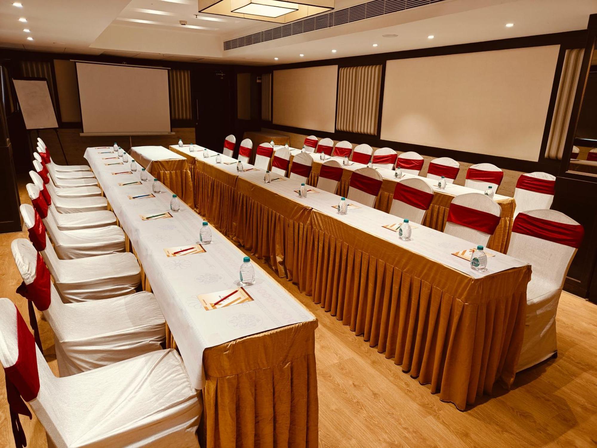 Mm Legacy - A Bergamont Hotel, Kanchipuram Exteriér fotografie